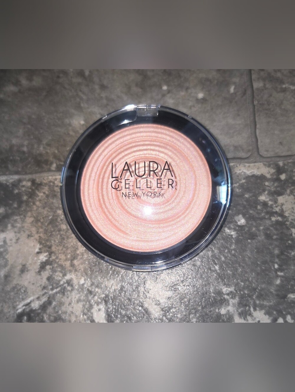 Laura Geller Hi-Def Glow Highlighter - Peach Dreams 0.24oz